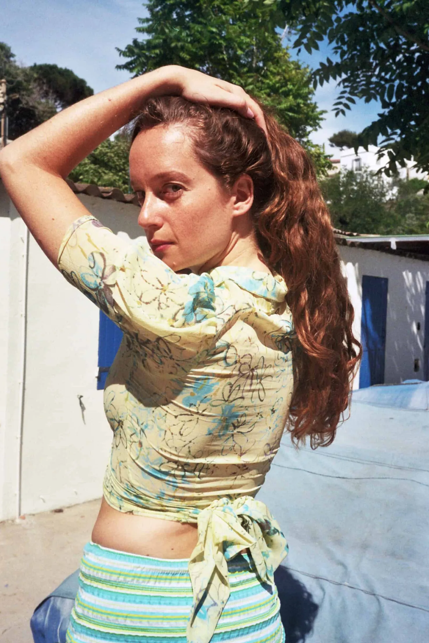 MaisonCléo Blouses|Tops>Blouse à fleurs ANITA en mousseline de soie verte et turquoise
