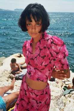 MaisonCléo Blouses|Tops>Blouse à fleurs roses fuchsia ANITA en soie