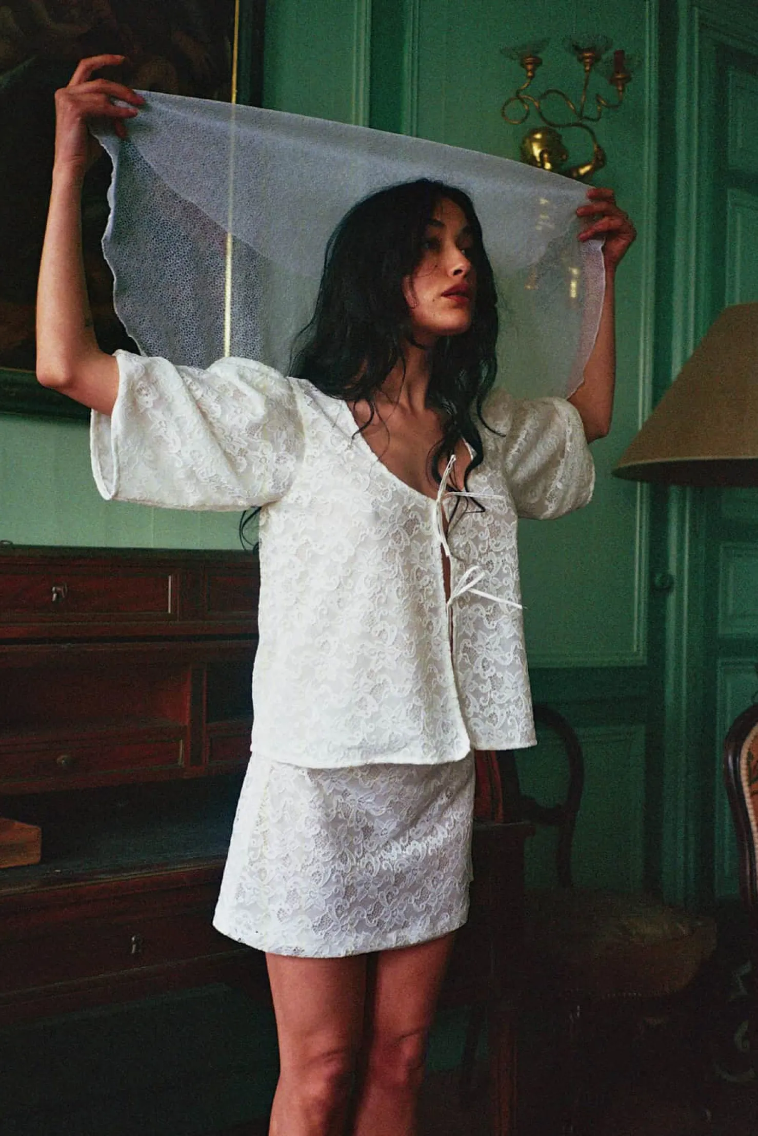 MaisonCléo Blouses|Tops>Blouse Agnes blanche en dentelle fleurie et soie