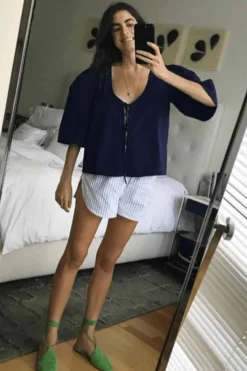 MaisonCléo Blouses>Blouse en coton bleu marine AGNES