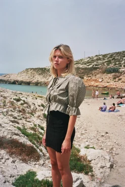 MaisonCléo Blouses><noscript><img width=