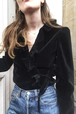 MaisonCléo Blouses>Blouse en coton velours noir Hélène – Les prémices 4/4