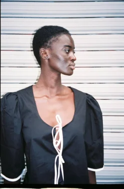 MaisonCléo Blouses><noscript><img width=