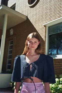 MaisonCléo Blouses>Blouse version crop jean AGNES