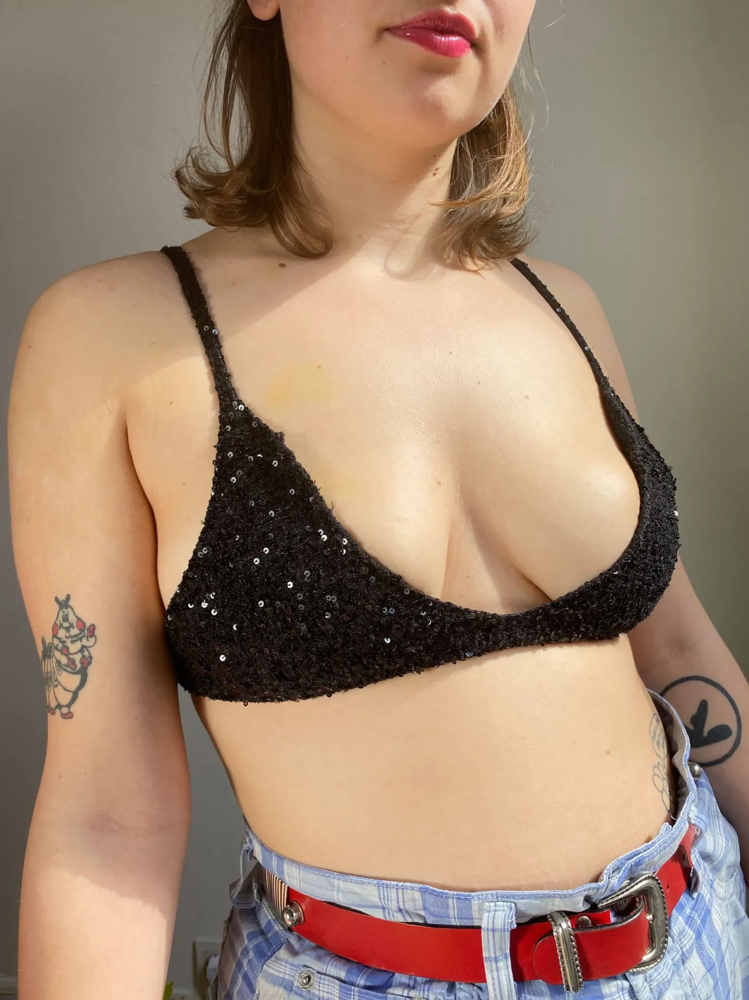 MaisonCléo Mailles|Tops>Brassière à sequins noirs tricotée LARA