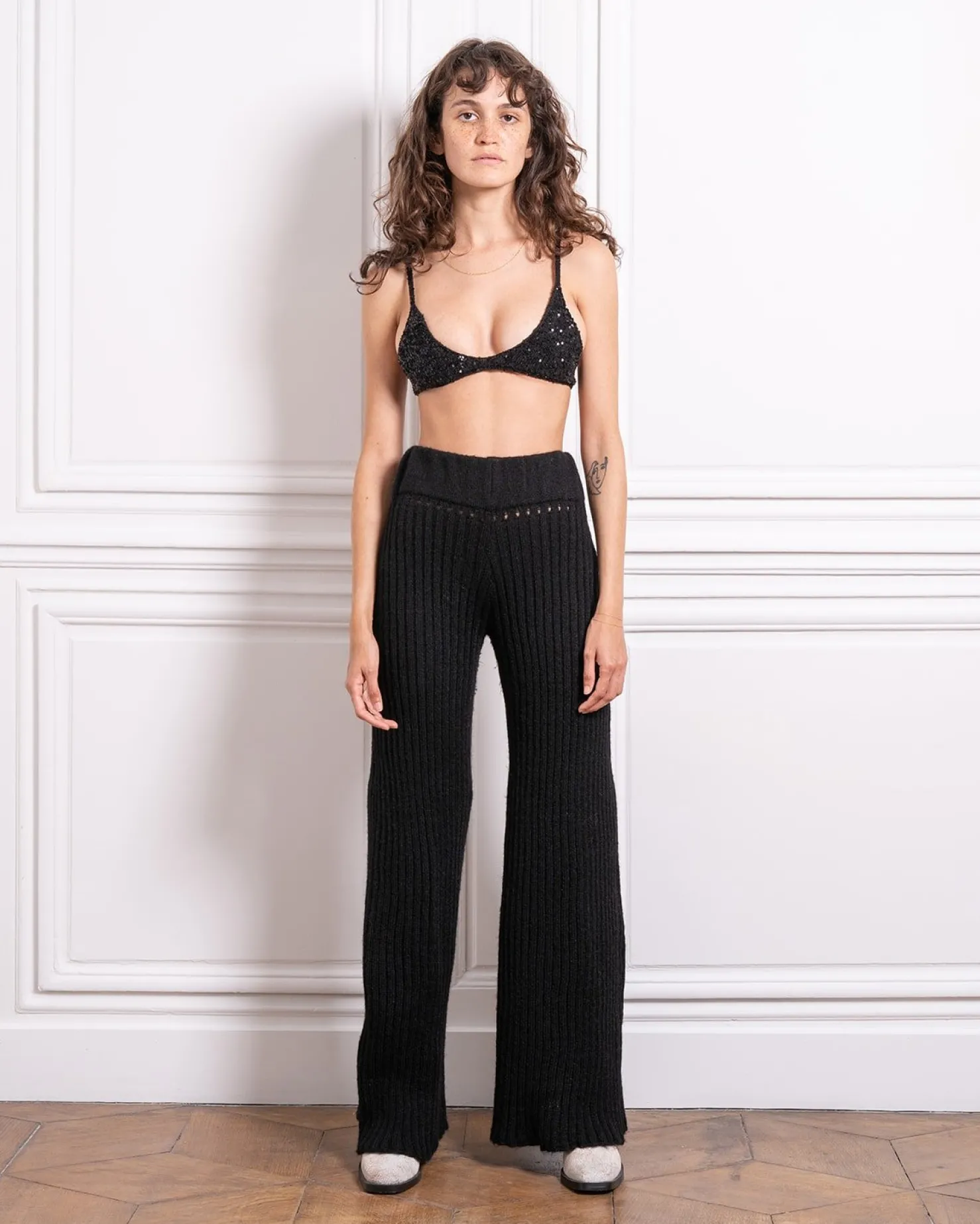 MaisonCléo Mailles|Tops>Brassière à sequins noirs tricotée LARA