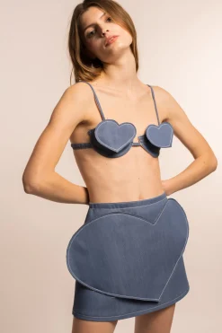 MaisonCléo Tops>COUP DE FOUDRE défilé LOOK 1 – Top balconnets coeur en denim bleu clair