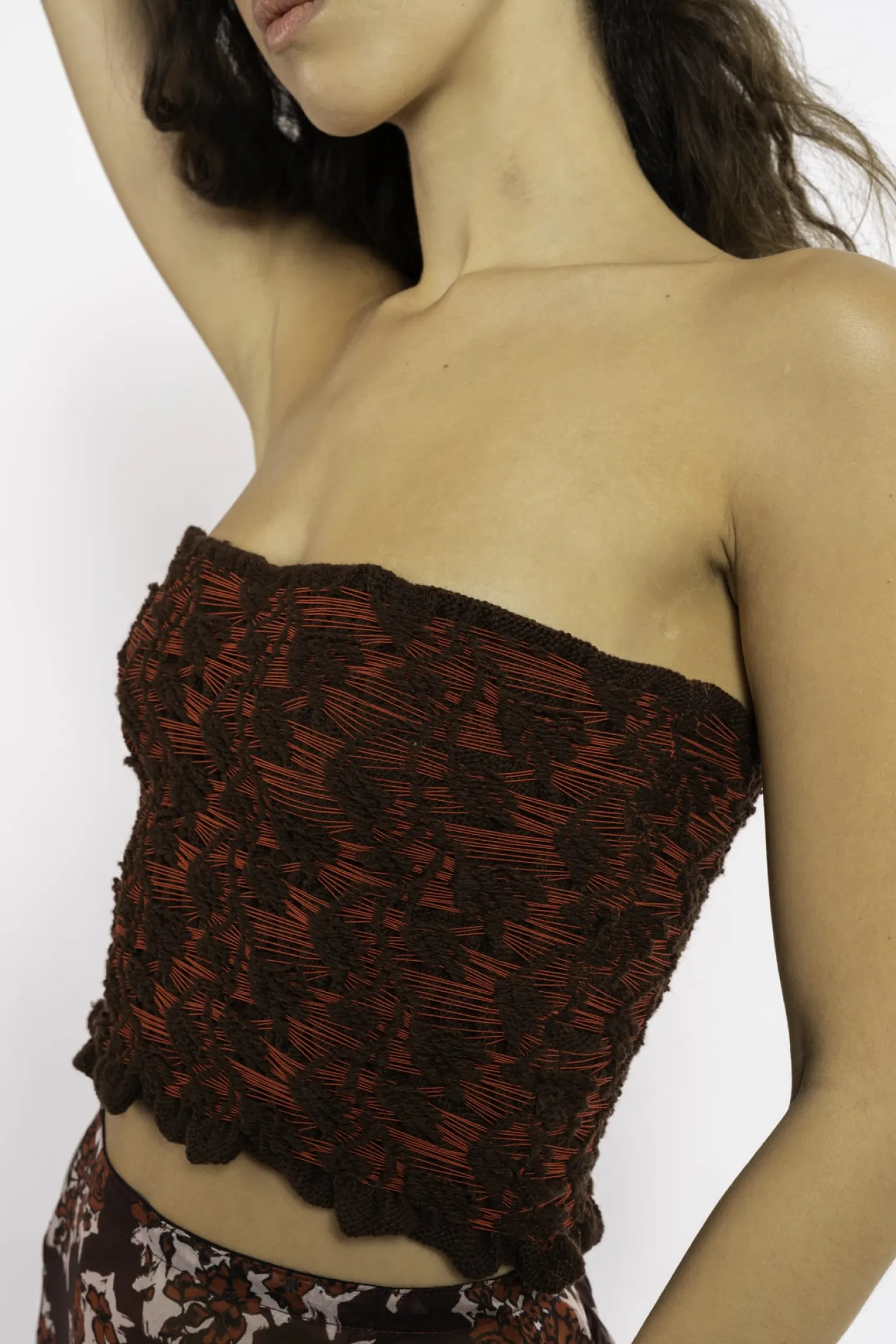 MaisonCléo Jupes>FW22 RUNWAY LOOK 13 – Jupe longue bordeaux fleurie avec fentes en mousseline de soie AURORE