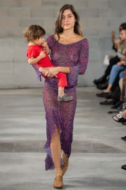 MaisonCléo Tops>FW22 RUNWAY LOOK 10 – Top col bateau à fleurs bordeaux et violet en mesh TIPHAINE