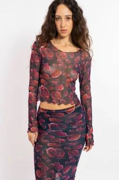 MaisonCléo Tops>FW22 RUNWAY LOOK 23 – Top motif roses rouges en mesh VAHINE