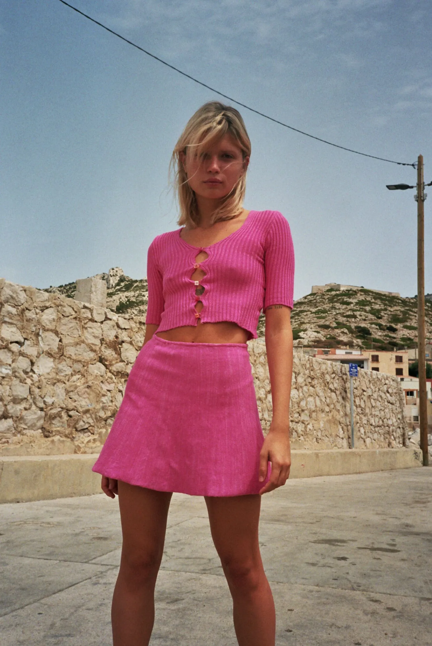 MaisonCléo Cardigans|Mailles>Gilet tricoté rose bonbon en coton organique LORE