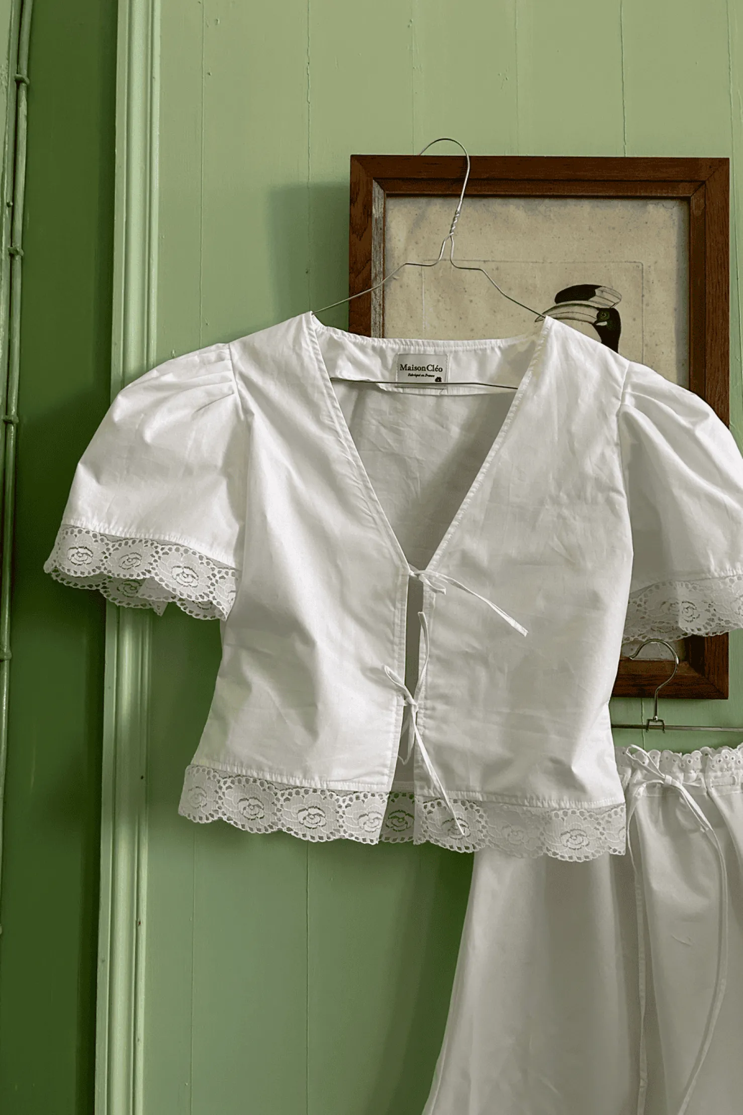 MaisonCléo Jupes>Jupe MARGARITA mi-longue évasée en coton blanc et broderie anglaise avec grosses fleurs