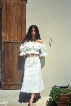 MaisonCléo Jupes>Jupe mi-longue évasée en coton blanc et broderie anglaise