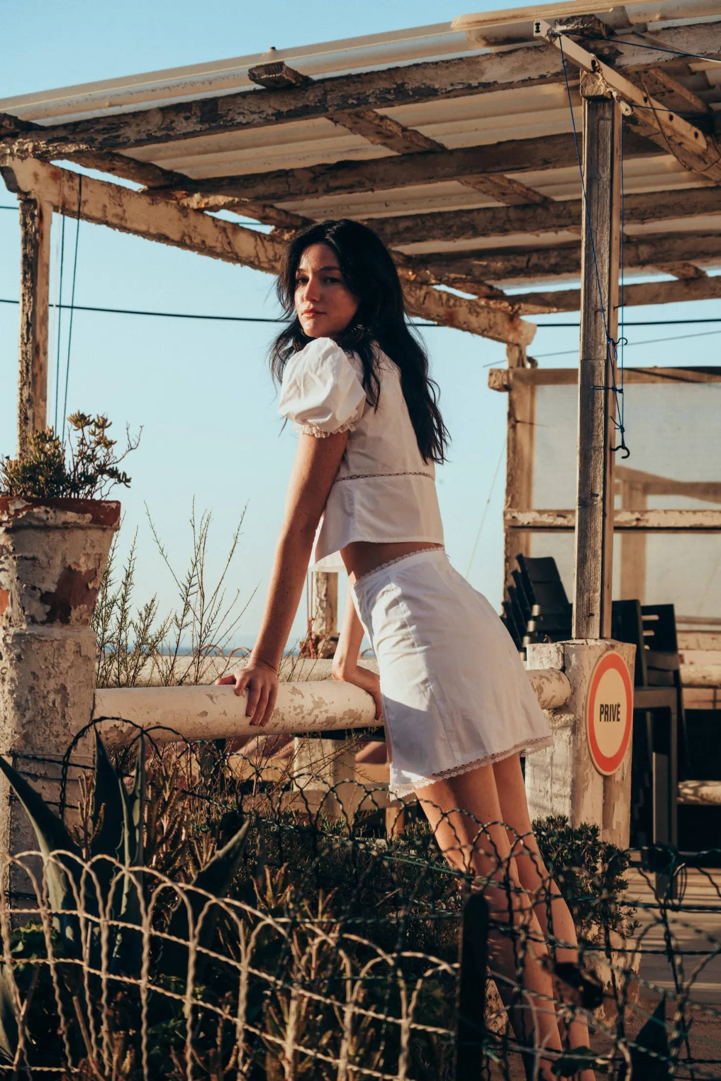 MaisonCléo Jupes>Jupe Sophia trapèze en coton blanc et parties dentelle fleurie