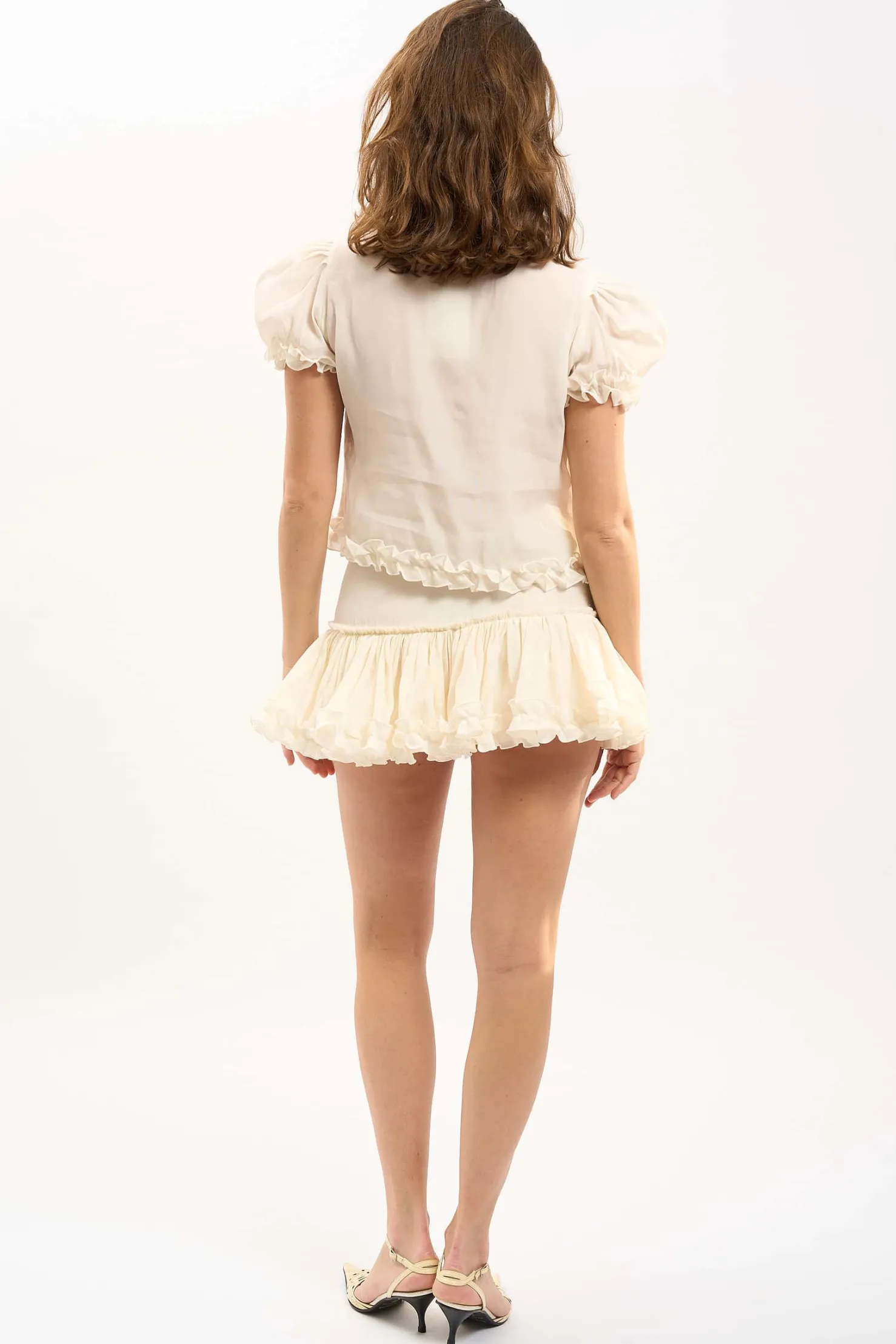 MaisonCléo Blouses|Tops>LA BADOULE LOOK 5 – Blouse ARIANE en organza de soie blanc cassé volantée