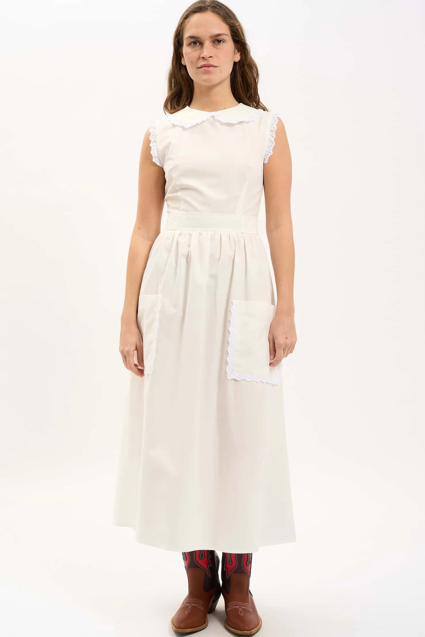 MaisonCléo Robes>LA BADOULE LOOK 19 – Robe col Claudine INES en coton blanc et broderie anglaise