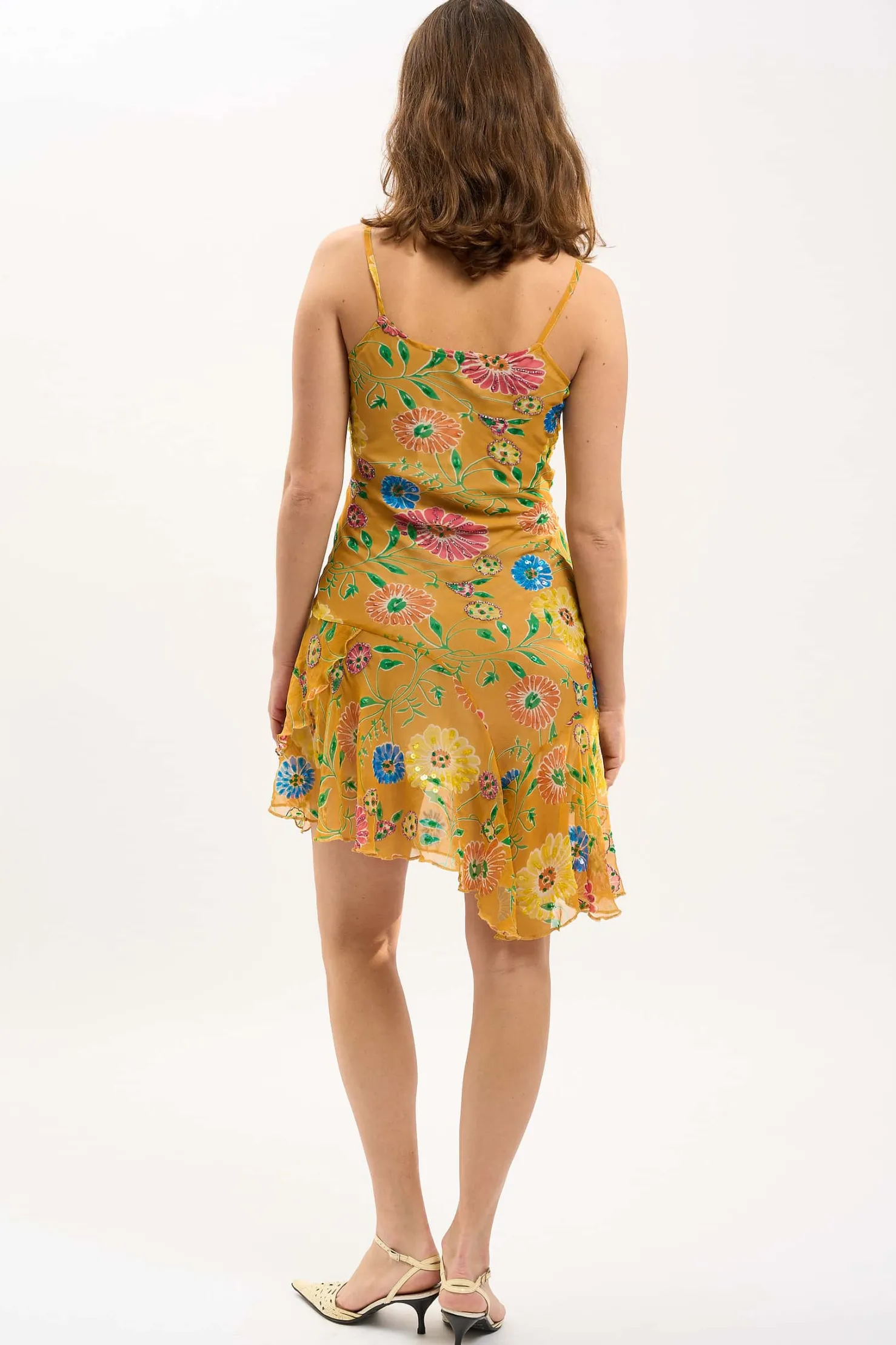 MaisonCléo Robes>LA BADOULE LOOK 8 – Robe ELYNA asymétrique en soie jus d’orange à fleurs et sequins