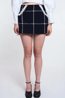 MaisonCléo Jupes>LA POUPETTE DÉFILÉ LOOK 27 – Jupe MAI en laine à carreaux bleu poches dentelle
