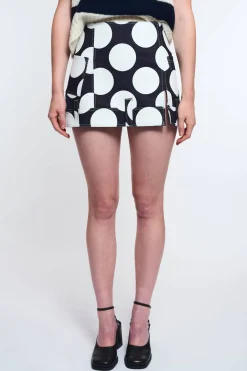 MaisonCléo Jupes>LA POUPETTE DÉFILÉ LOOK 31 – Mini jupe LUSIA en jean à pois blancs