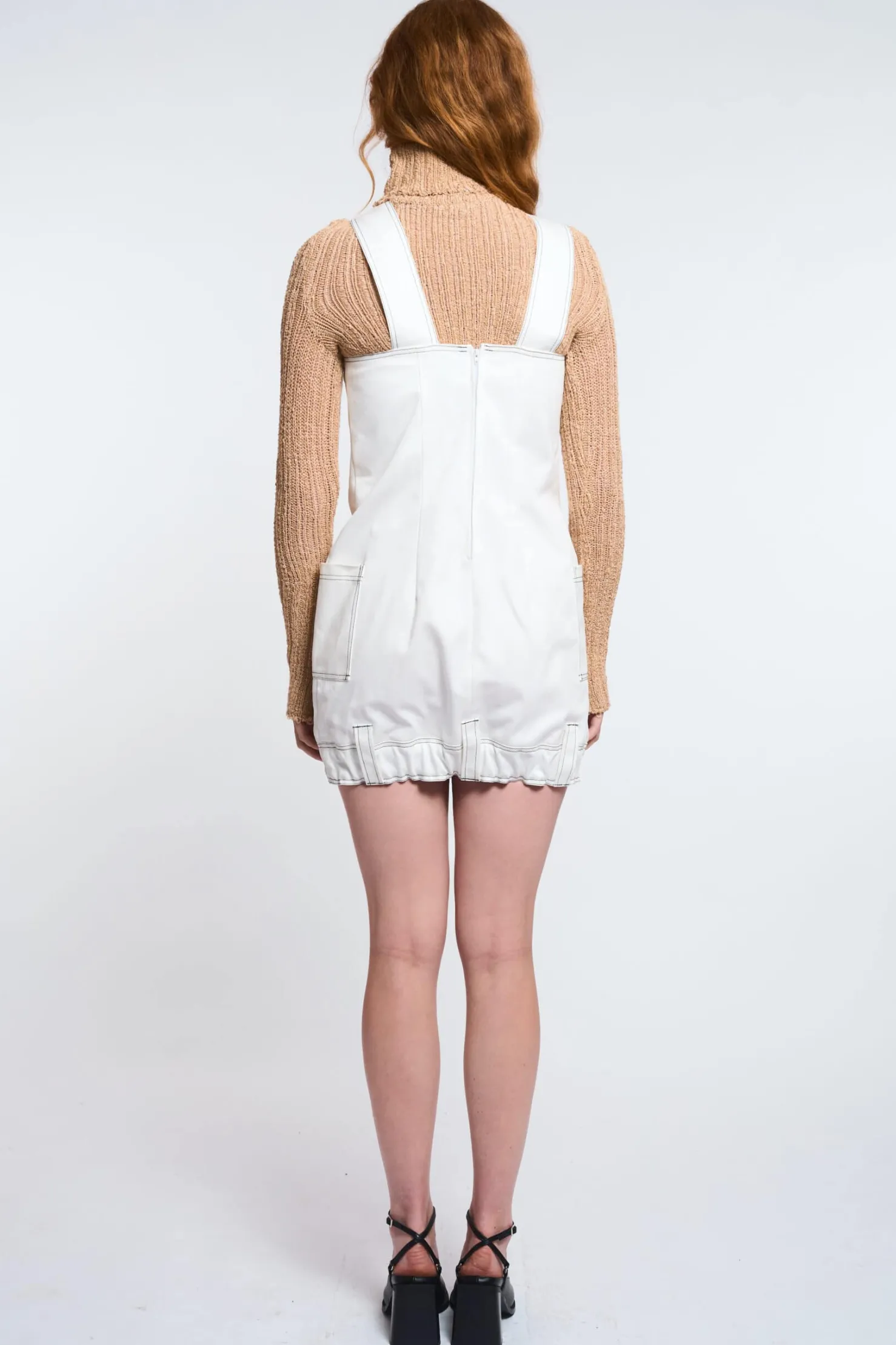 MaisonCléo Robes>LA POUPETTE DÉFILÉ LOOK 18 – Robe SOLENA boule en denim de coton blanc