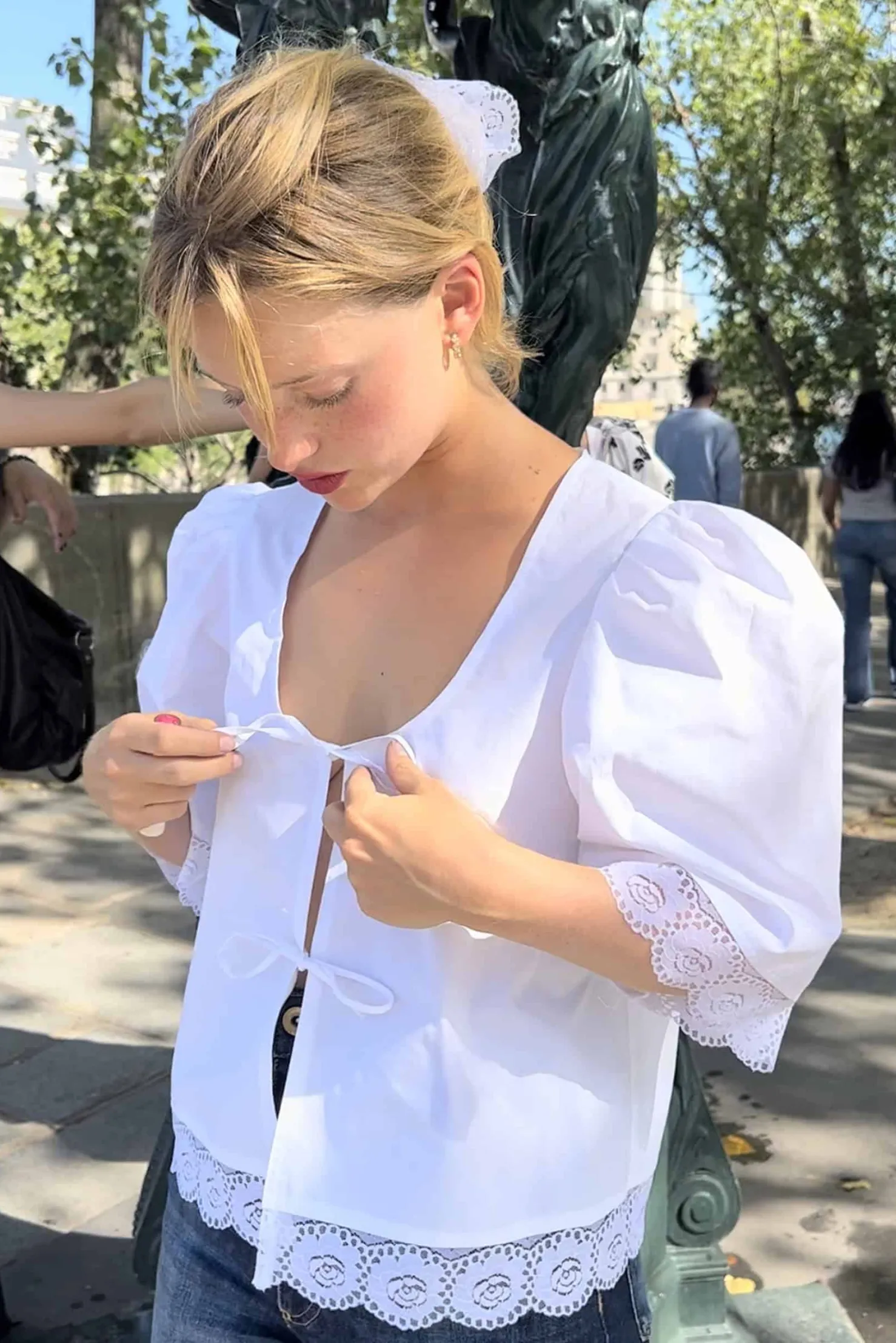 MaisonCléo Blouses>“Le Pack Intemporel” : MAISONCLÉO X YOLAINE PARIS : Blouse Agnès + baume Bonbon + chouchou