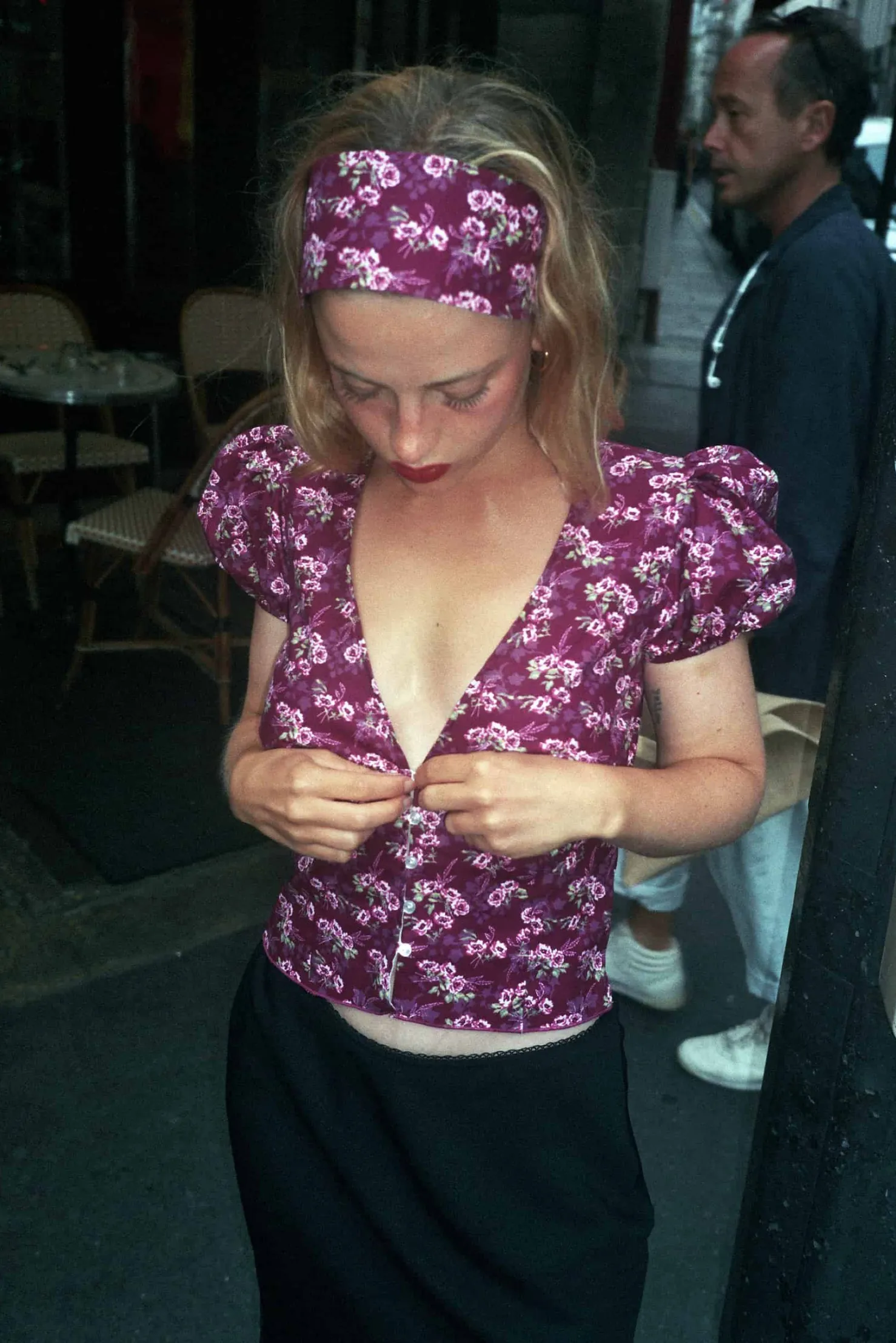 MaisonCléo Blouses>« Le Pack Sexy » : MAISONCLÉO X YOLAINE PARIS : Blouse Sonia + rouge à lèvres Garance + pinceau + accessoire cheveux