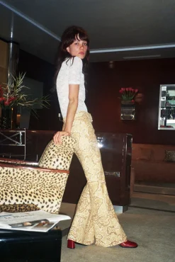 MaisonCléo Pantalons / Shorts>Pantalon évasé velours ras fin motif lézard Meg