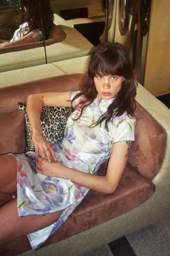 MaisonCléo Robes>Robe en velours de soie pastel fleuri Jen