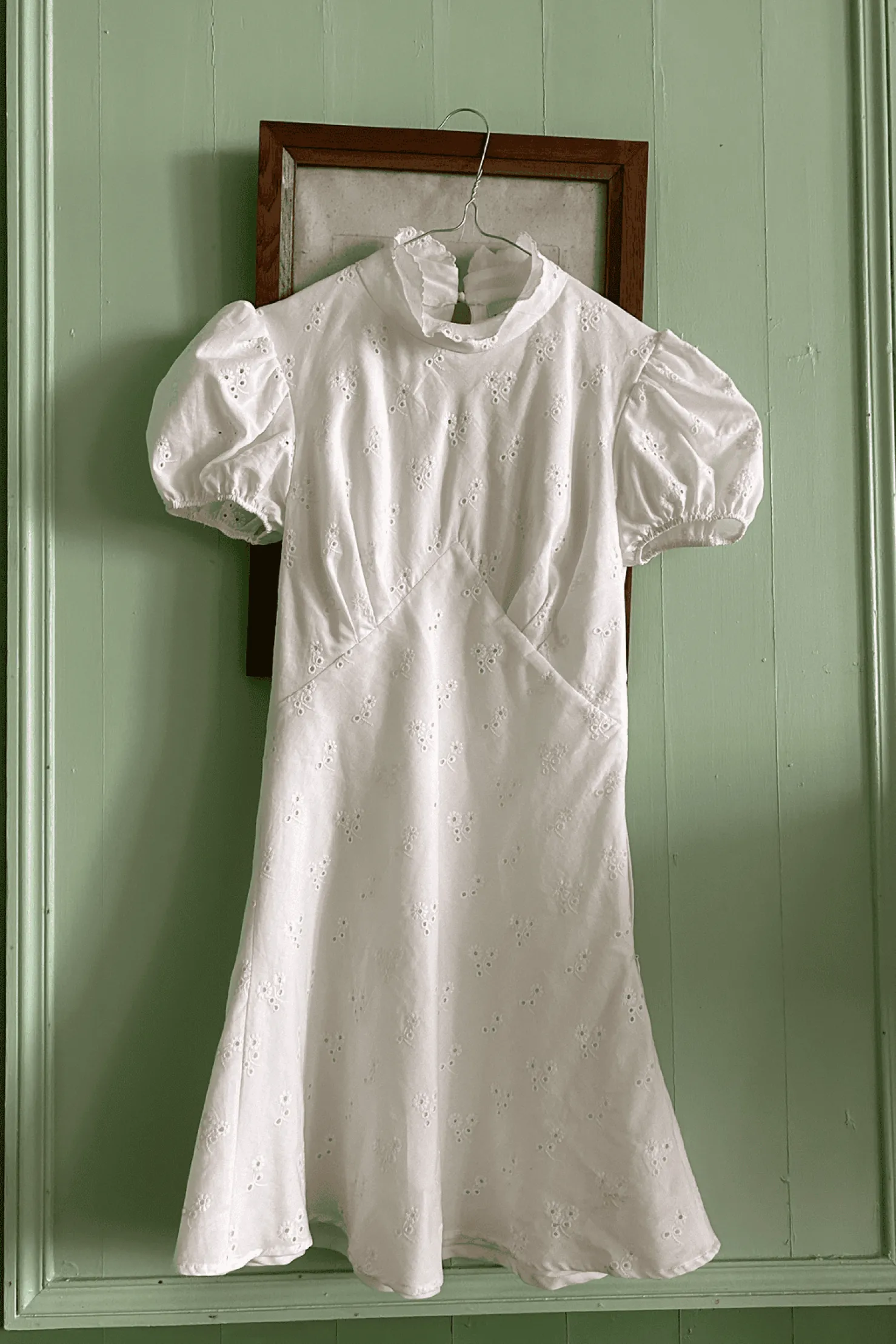 MaisonCléo Robes>Robe MORANE en coton de broderie anglaise fleurie