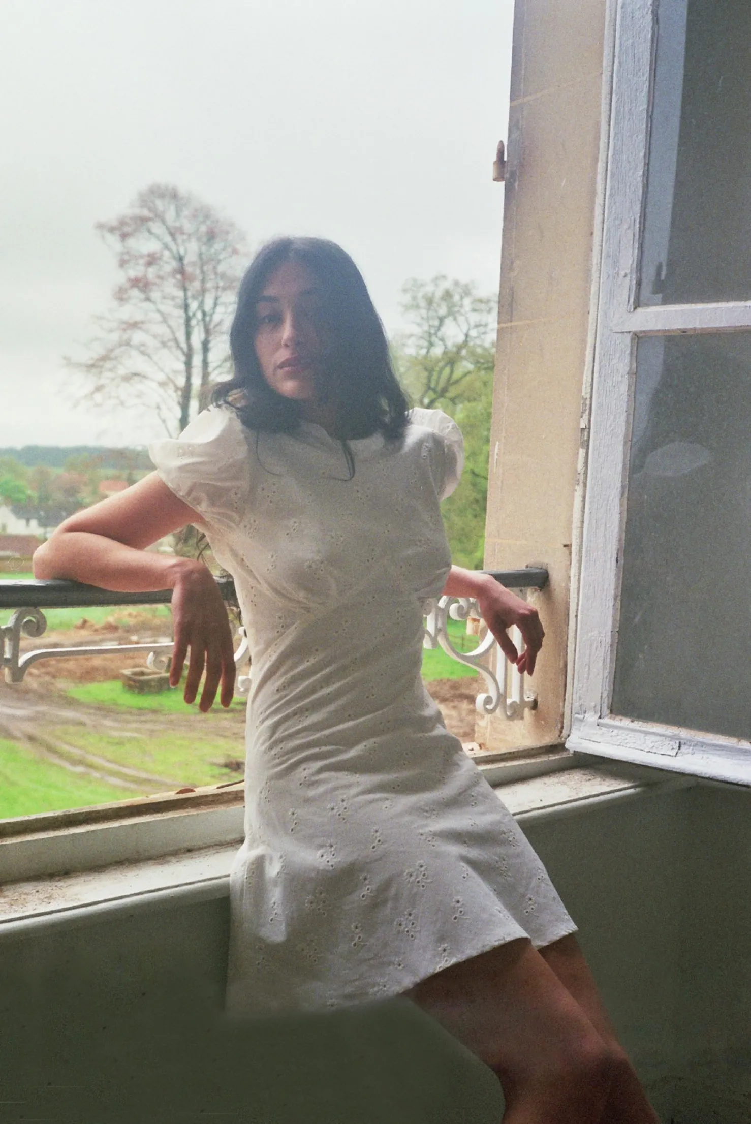 MaisonCléo Robes>Robe MORANE en coton de broderie anglaise fleurie