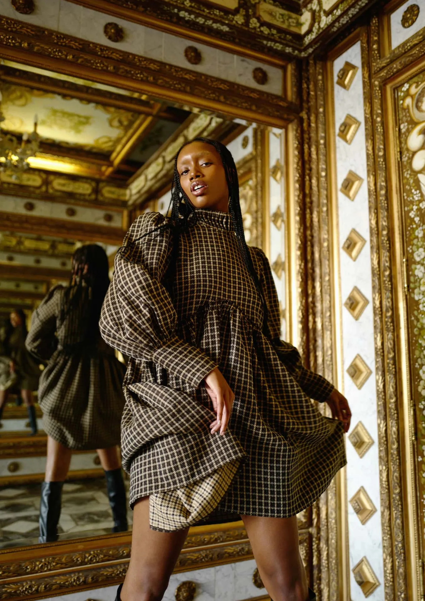 MaisonCléo Robes>Robe oversize en coton épais à carreaux marron JOSEPHINE