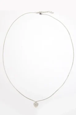 MaisonCléo Ceintures>RUNWAY LOOK 7 – Ceinture chaîne argentée avec faux piercing coeur M