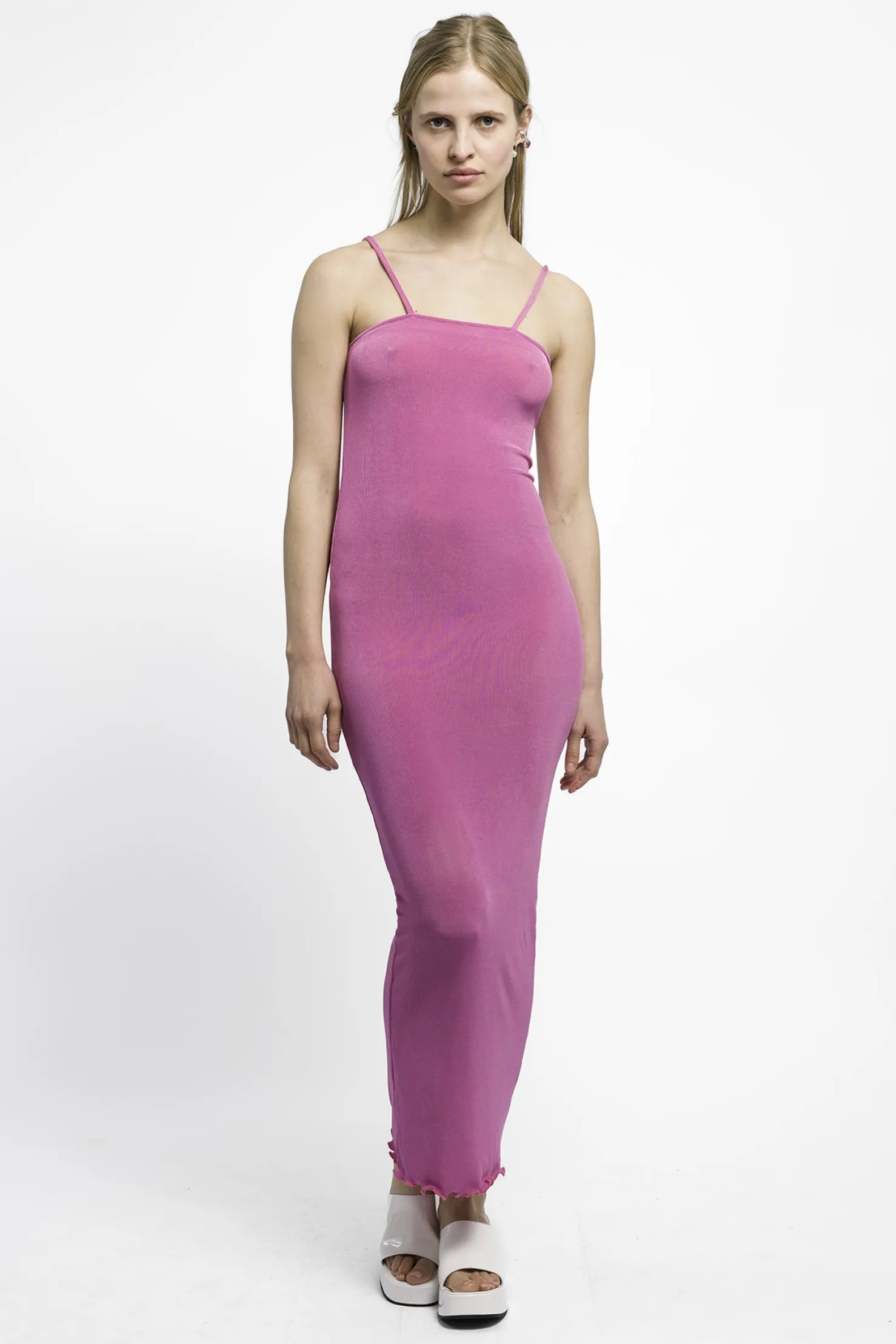 MaisonCléo Robes>RUNWAY LOOK 42 – Robe tube peau de sirène rose fuchsia