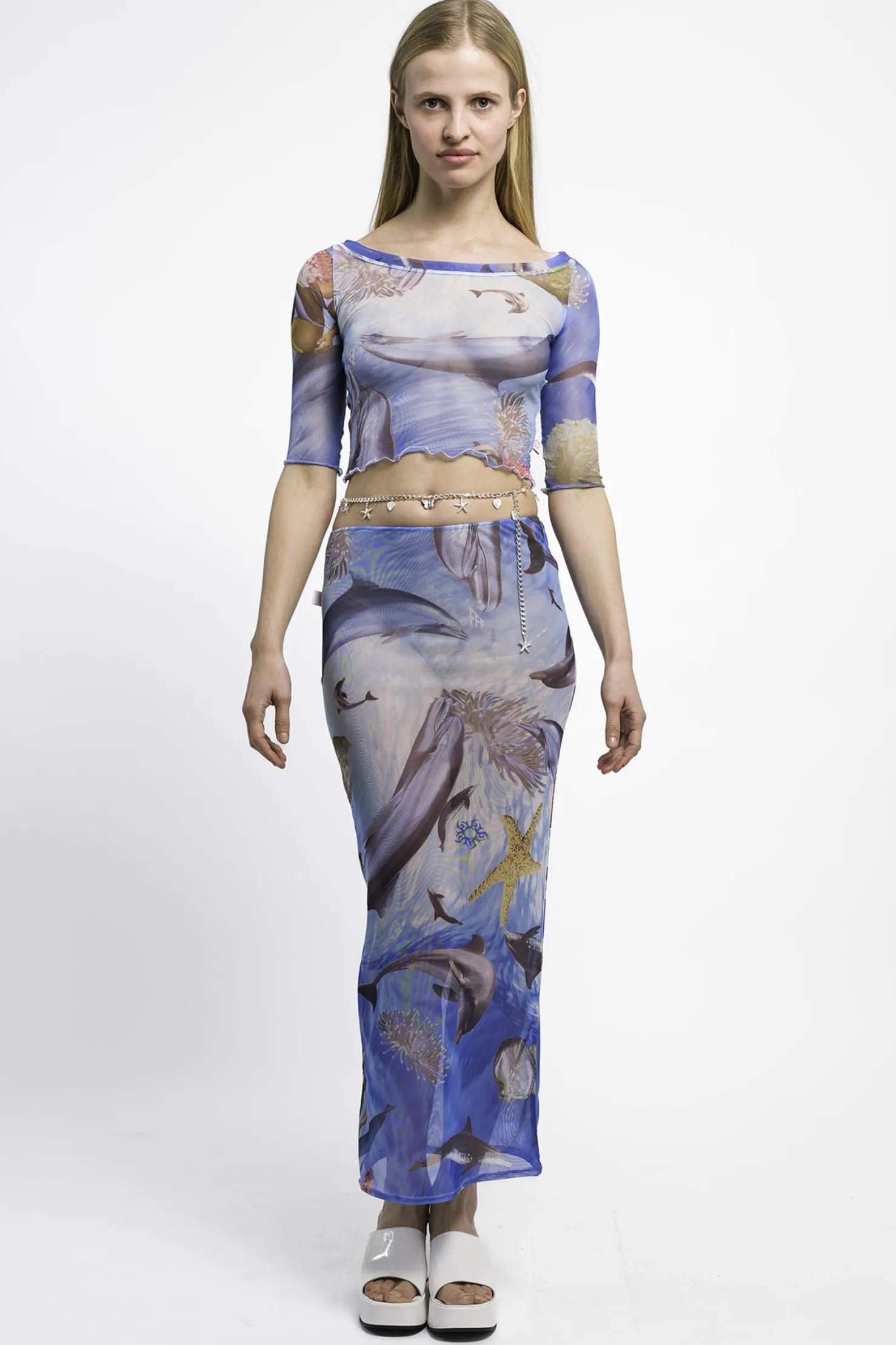 MaisonCléo Tops>RUNWAY LOOK 31 – Top col bateau en maille dauphins et coquillages