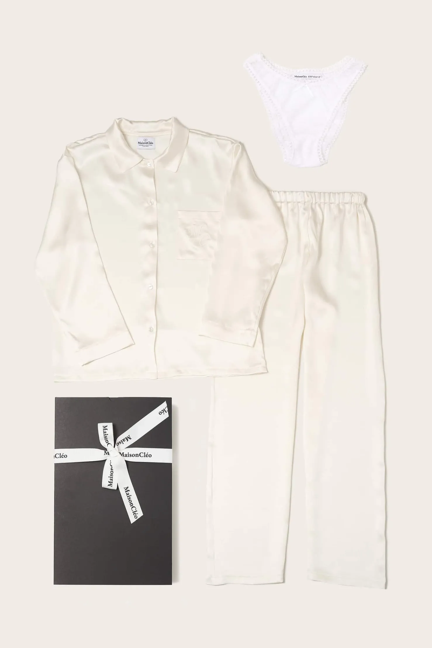 MaisonCléo Blouses>« The comfy Pack » = Pyjamas + culotte + paquet cadeau