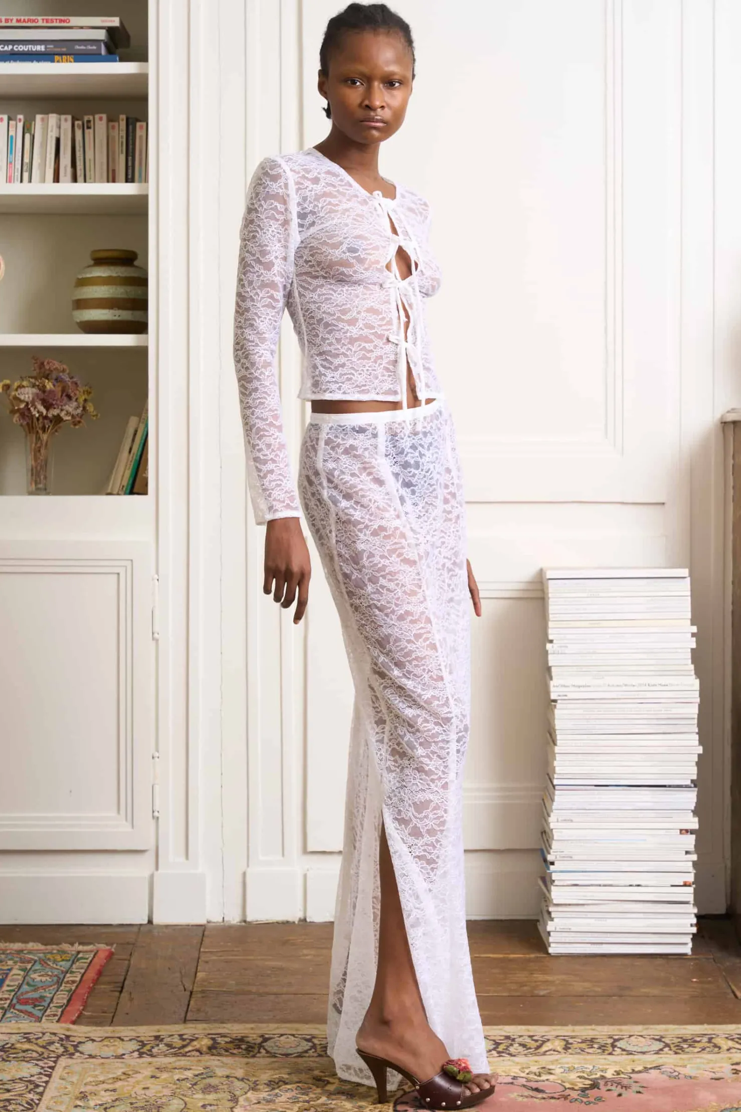 MaisonCléo Tops>Top en dentelle blanc cassé ESPERANCE avec liens