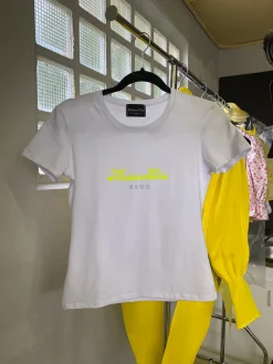 MaisonCléo Tops><noscript><img width=