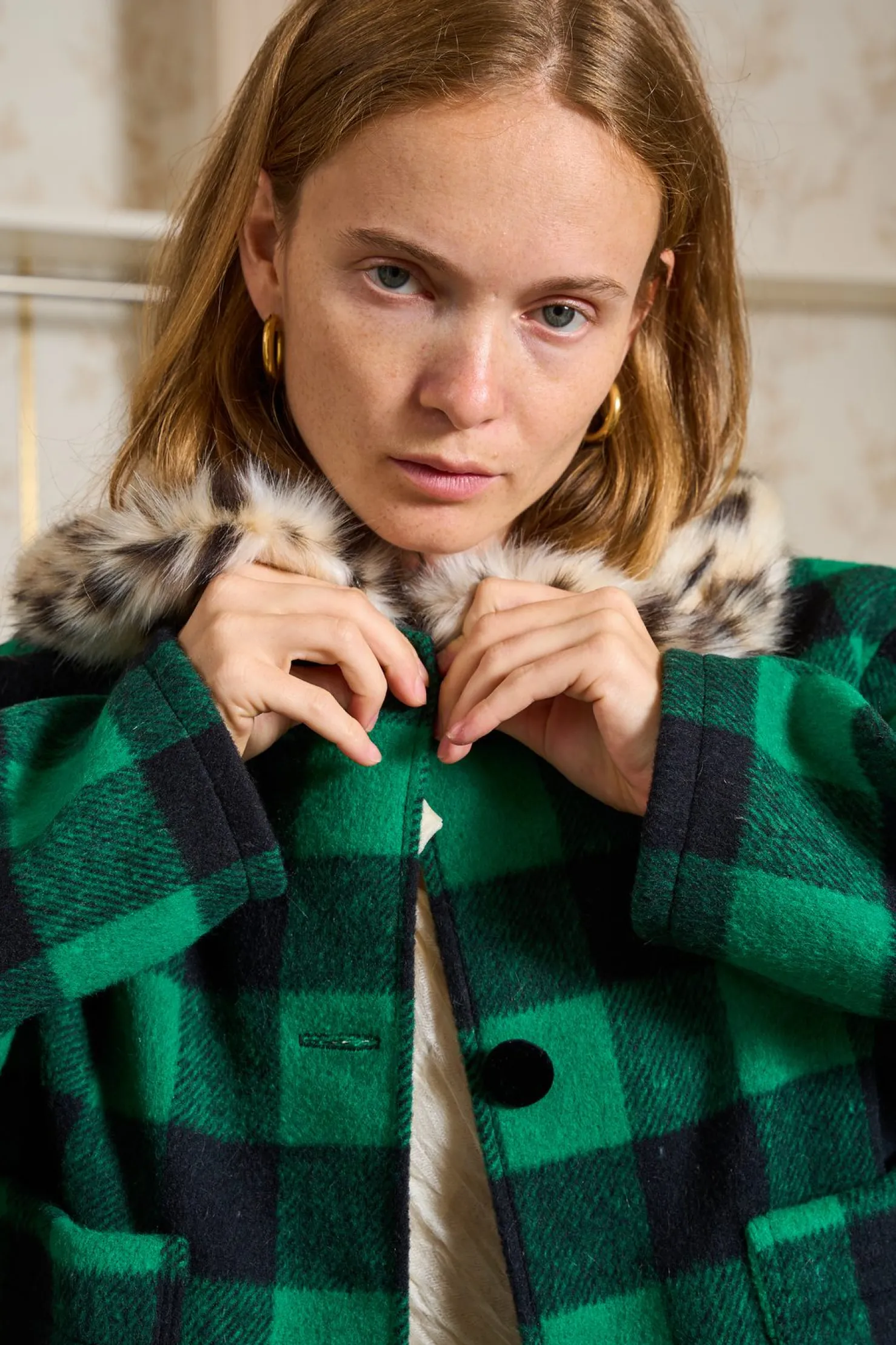 MaisonCléo Vestes / Manteaux>Veste à carreaux vert en laine col leopard ESTELLE