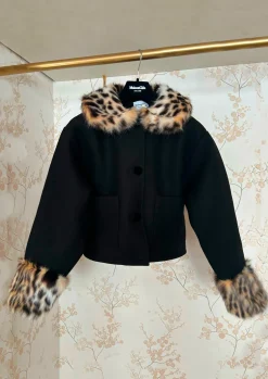 MaisonCléo Vestes / Manteaux>Veste en laine noire fausse fourrure leopard ESTELLE